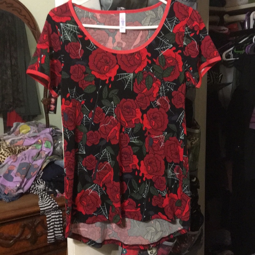 Xxs rose And spider halloween classic